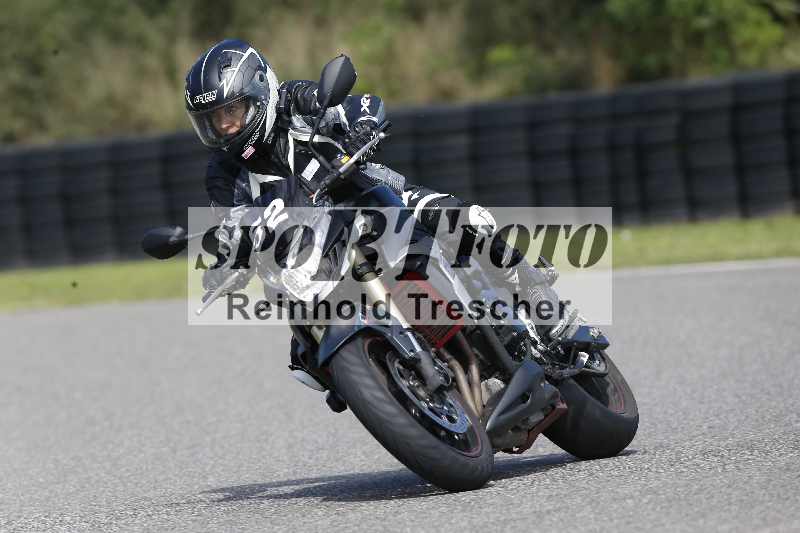 /Archiv-2025/42 07.08.2025 Peter Studer Girls Day ADR/Gruppe pink/52